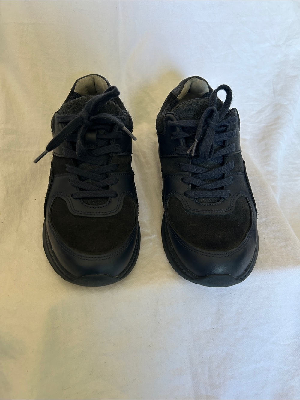 Men's Black Lace-Up Casual Sneakers